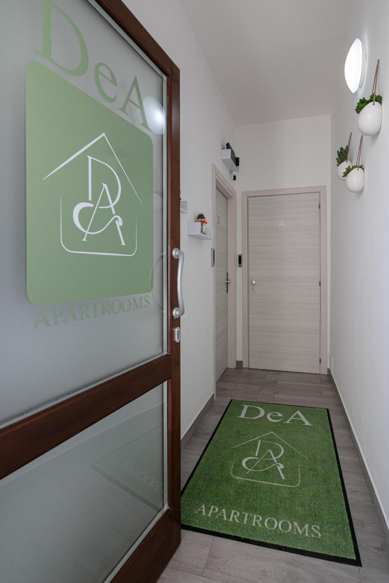 Dea Apartrooms Termoli Esterno foto