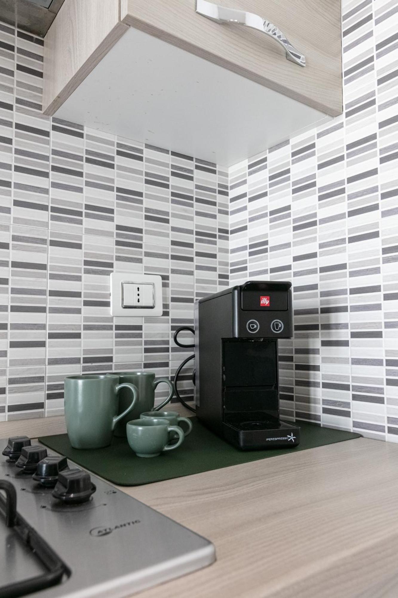 Dea Apartrooms Termoli Esterno foto